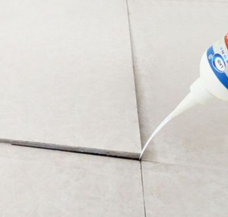札达瓷砖空鼓维修公司分享卫生间瓷砖脱落的原因可能有以下几点